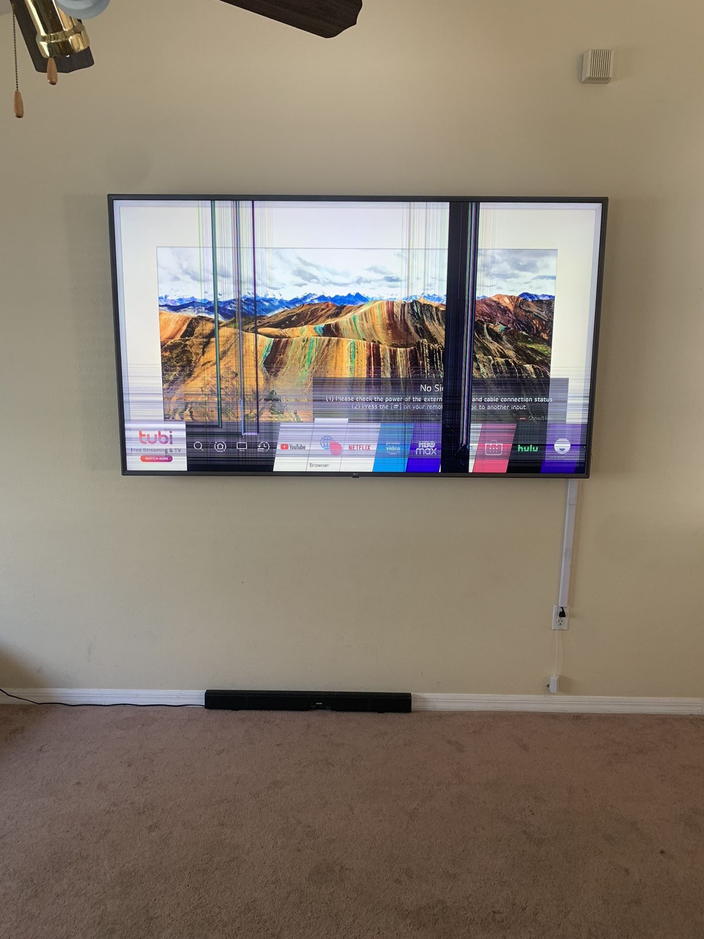 LG 86 Inch UHD Smart tV Broken Screen