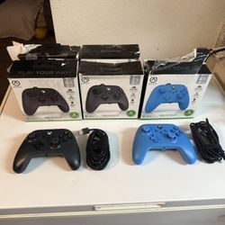 Xbox One,Series X/S, PC  Controller $25 EACH (NEW) Boxes Are Damage But Controllers Are New With 10 Ft Charger