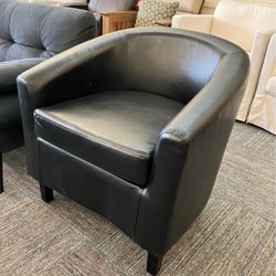 Faux Leather Barrel Chair with Curved Armrest and Removable Seat Cushion, Black, New 