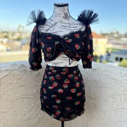 Lirika Matoshi strawberry tulle crop top and skirt co-ord two-piece set size XS