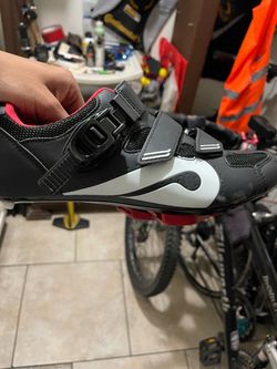 Peloton bike shoes