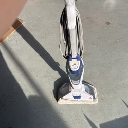 Biesell Steam Mop