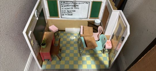 Doll school play