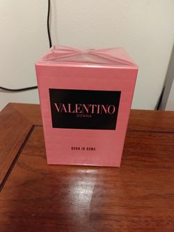 Valentino perfume