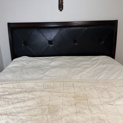 Cal-king Bedroom Set