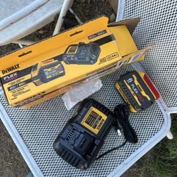 Dewalt 60v Flexvolt 6 Ah Battery And 6 Amp Charger 