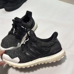 Adidas Ultra Boost Game of Thrones sz 8