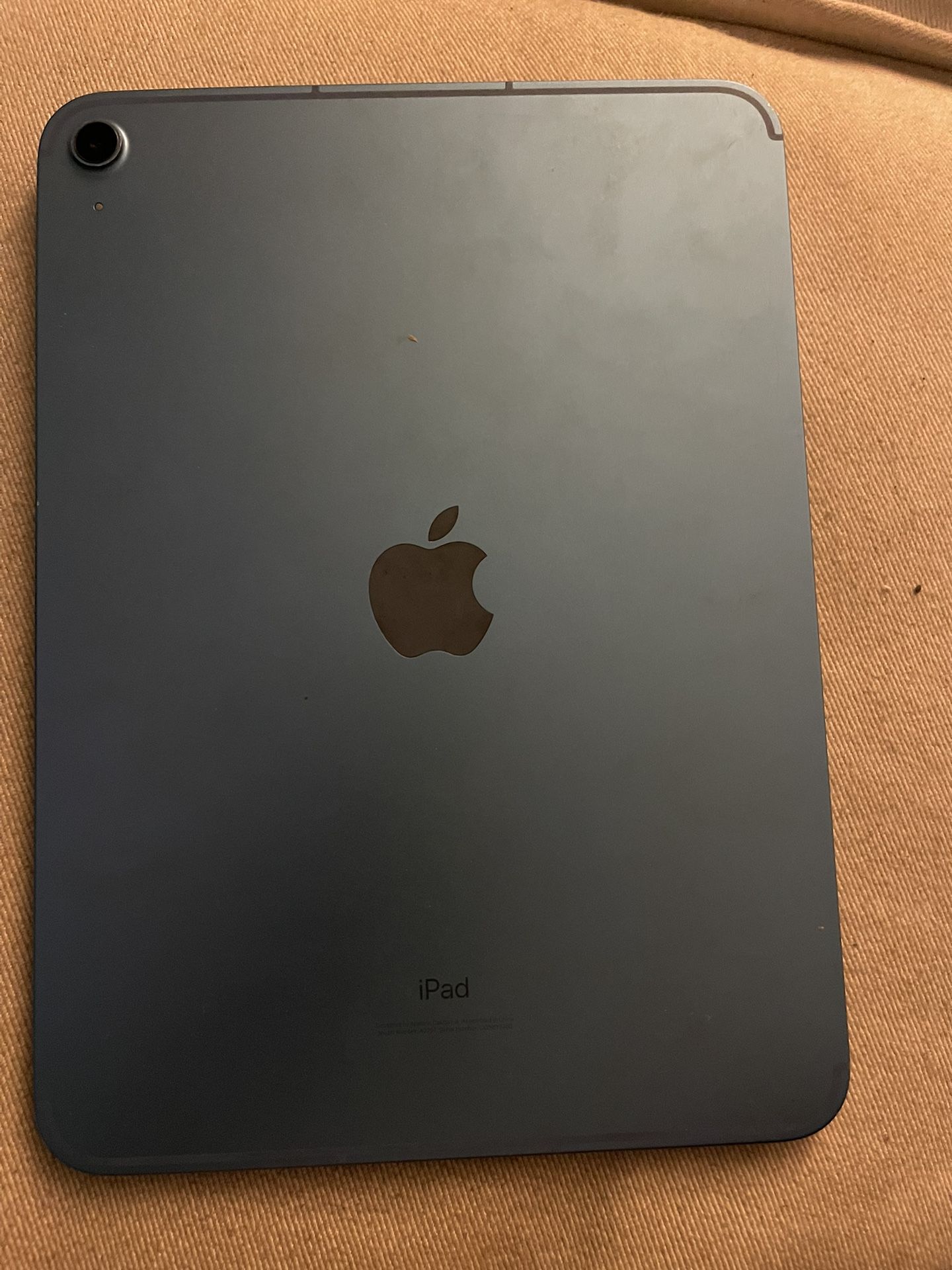 iPad 10 WiFi And Cellular