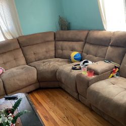Sectional couch