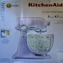 Kitchen Aid 5 Quart Artisan Tilt Head Stand Mixer 