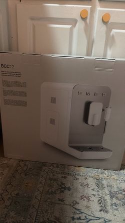 Smeg BCC12 Bean to Cup Coffee Machine