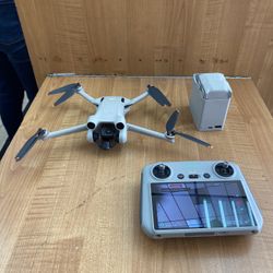 Dji Drone Mini Pro 3 (Drone Flies The Camera Is Dysfunctional.)
