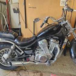 1986 Suzuki Intruder