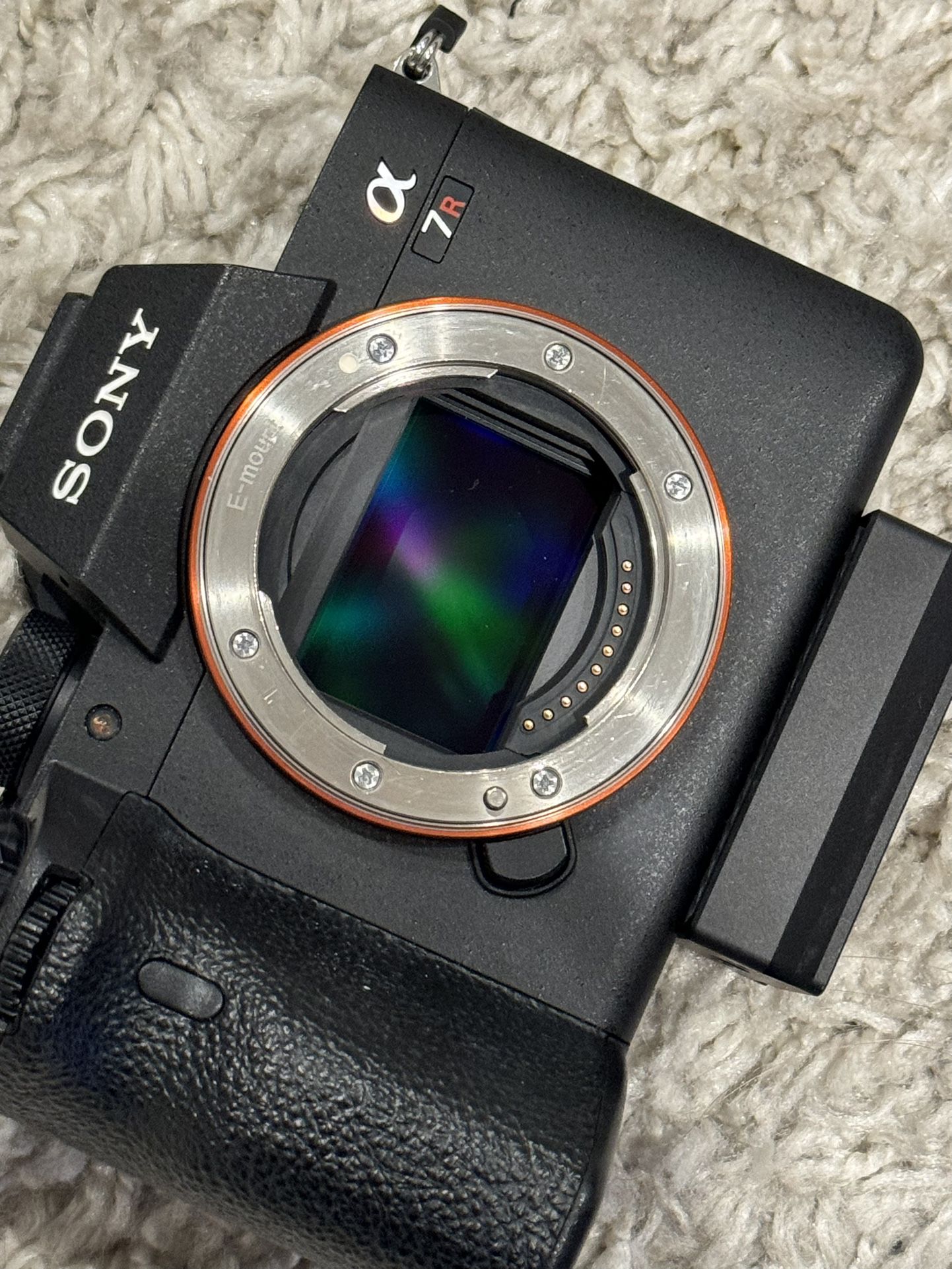Alpha 7R IV - Full-frame Interchangeable Lens Camera 61MP, 10FPS, 4K/30p