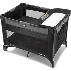Graco Portable Crib With Changing Table 
