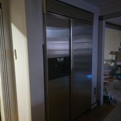 46 Inch Built In Kitchen Aid  Refrigerator Freezer