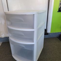 Sterlite Medium Plastic Drawer