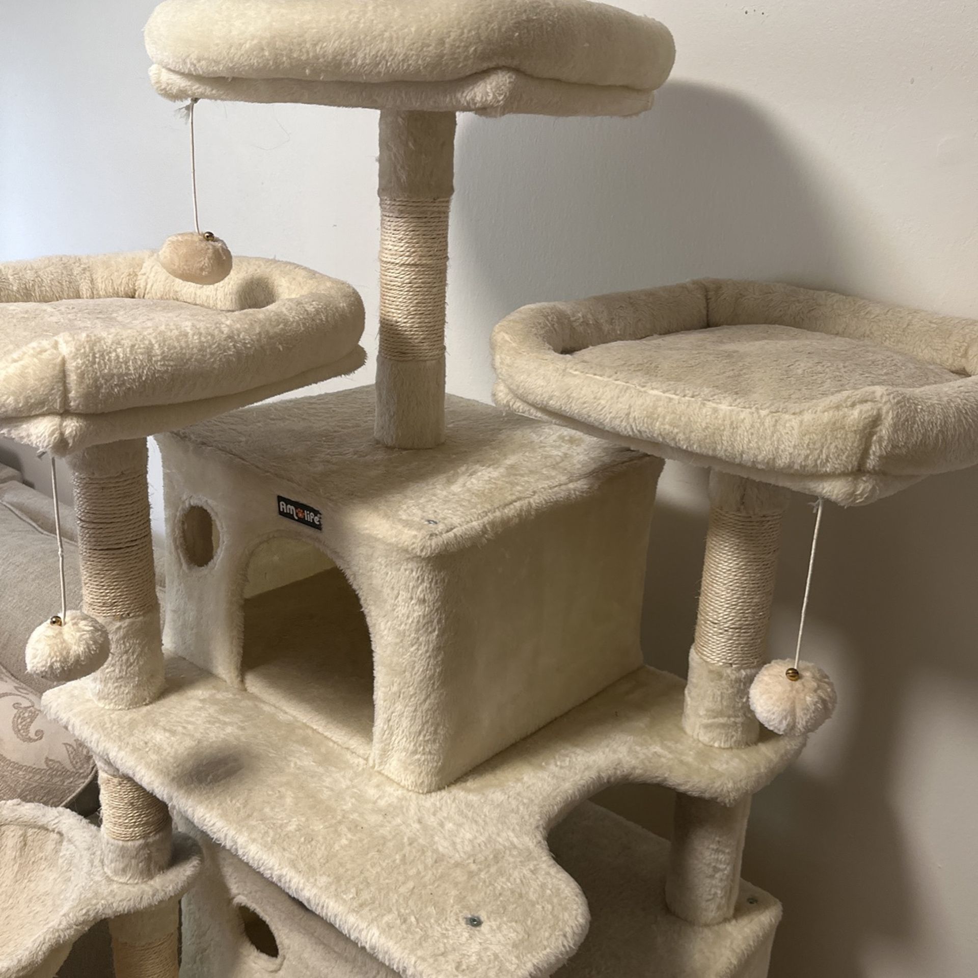 Cat Tree for Sale in Queens, NY OfferUp