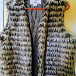 Womens Ariat Fur Vest