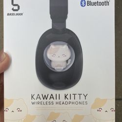 NWT Bluetooth Kawaii Kitty Wireless Headphones 