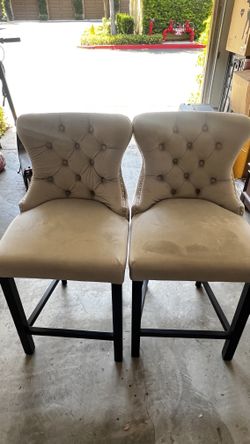 Grey Velvet Tufted Bar Stools Set Of 2