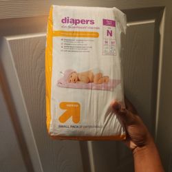 Up & Up Newborn Diapers 37pk