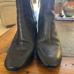 Tory Burch Black Leather Women’s Booties