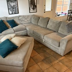 BEAUTIFUL LIVING SPACES SECTIONAL AND OTTOMAN