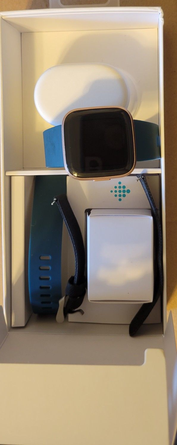 Fitbit Versa 2