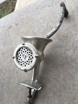 Meat grinder