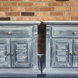 SOLID WOOD NIGHTSTANDS