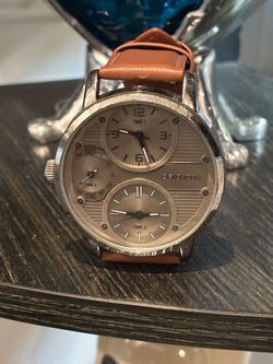 Men’s watch Claiborne