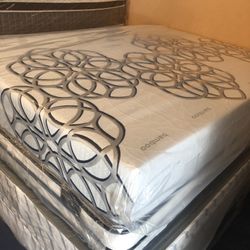 MATTRESS AND FURNITURE GREAT QUALITY 
