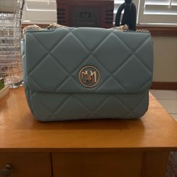 Badgley Mischka Light Blue Vegan Leather Shoulder Bag\crossbody