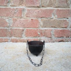 Vintage Miniature Cast Iron Cauldron/Chain