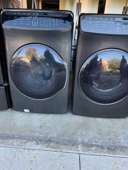 Samsung Front Load Washer and Dryer Set