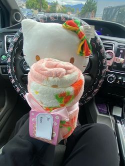 Hello Kitty Plush and Blanket Gift Set
