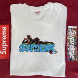 T Shirt Supreme 