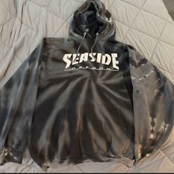 Mens Seaside sweatshirt size lrg