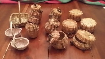 Whole lot of baskets