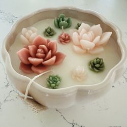 Pale Pink Succulent candle