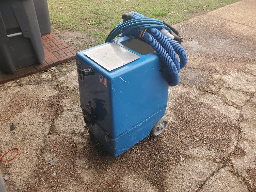 Mobile Carpet Cleaning Extractor.