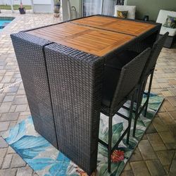 COSTWAY 5 Piece Outdoor Wicker Patio Bar Set with Acacia Wood Tabletop - Grey