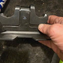 Ps4 With Charging Station And Controller