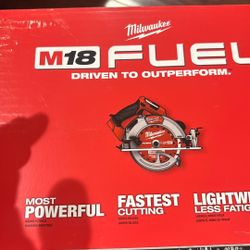 Milwaukee M18 Fuel Circular Saw