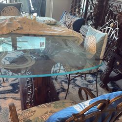 Dining Room table And chairs