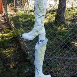 Heavy metal boots yard art