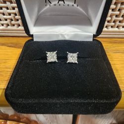 Diamond Earrings 