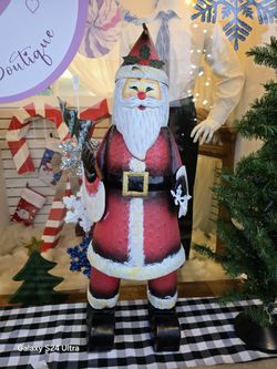 3 Ft. Metal Santa