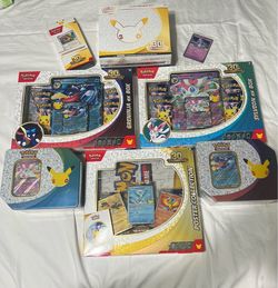 Pokémon 30th Celebration TCG Collection Bundle